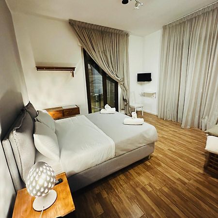B&B Degli Artisti Suite Lecce Kültér fotó